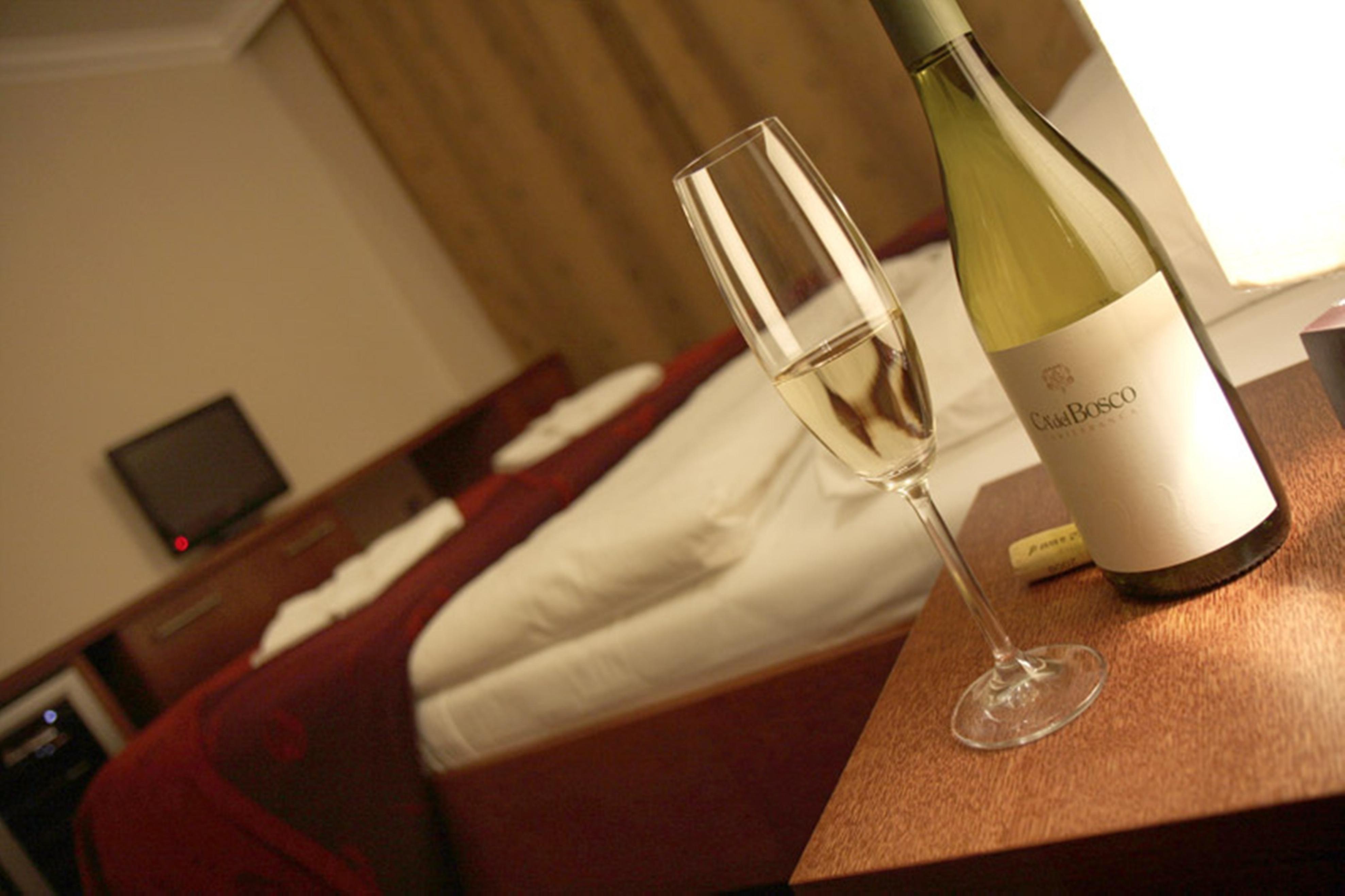 Relax Inn Прага Экстерьер фото