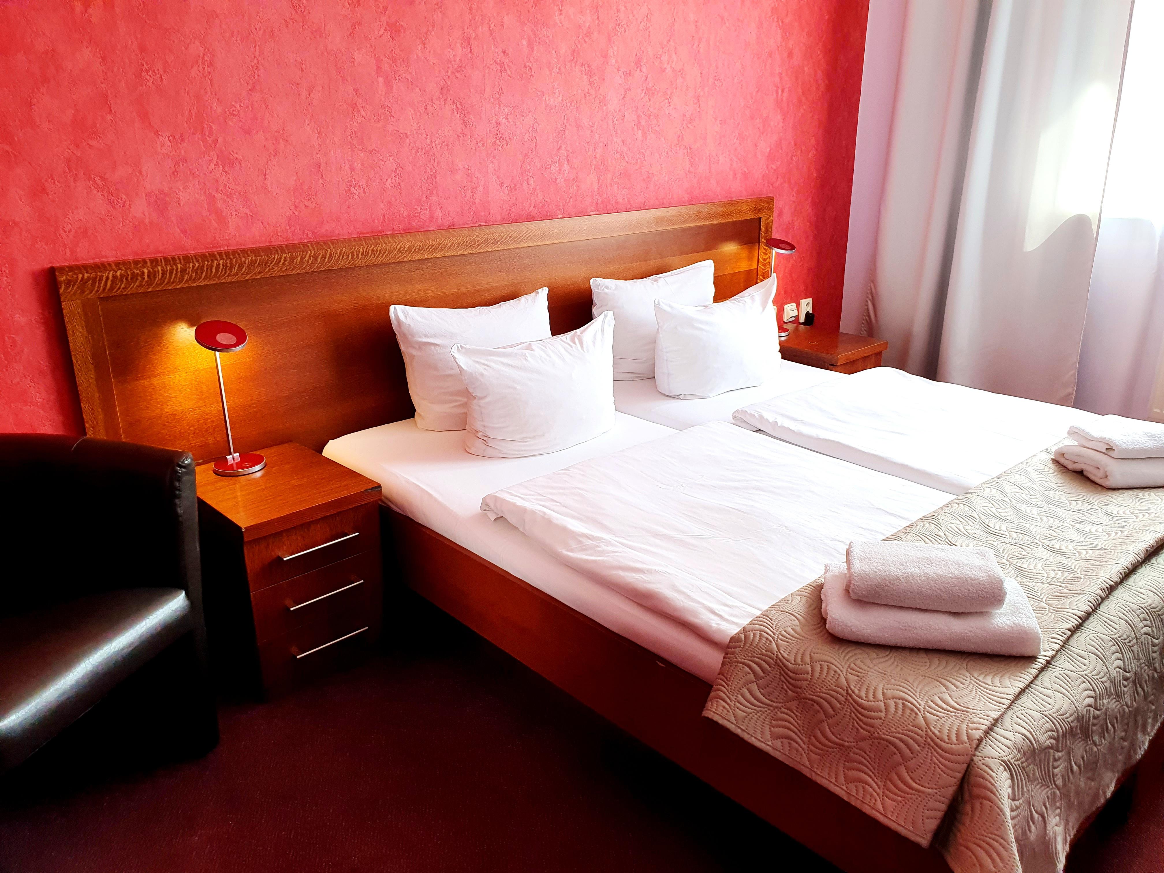 Relax Inn Прага Экстерьер фото