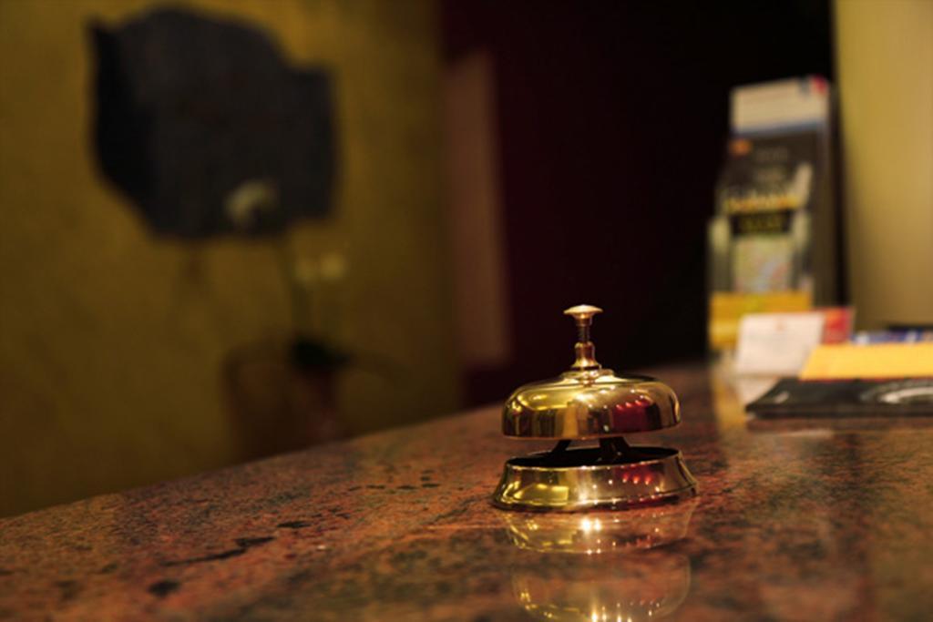 Relax Inn Прага Экстерьер фото